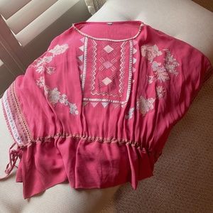 Light terracotta colored embellished blouse O/S